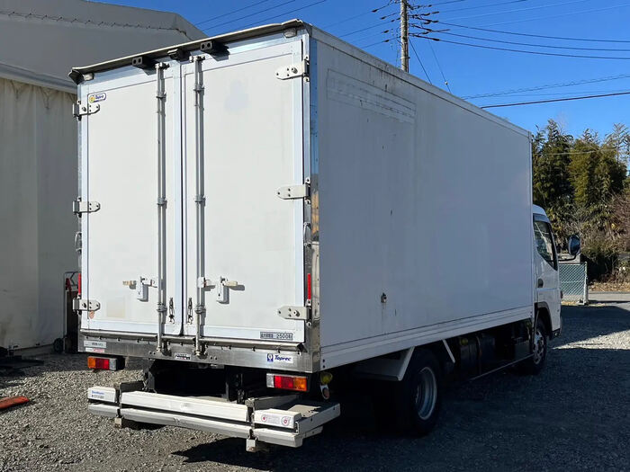 三菱 キャンター 小型 冷凍冷蔵 低温 パワーゲートの中古トラック画像3