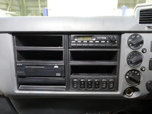 三菱 ファイター 中型/増トン ウイング エアサス ベッドの中古トラック画像11