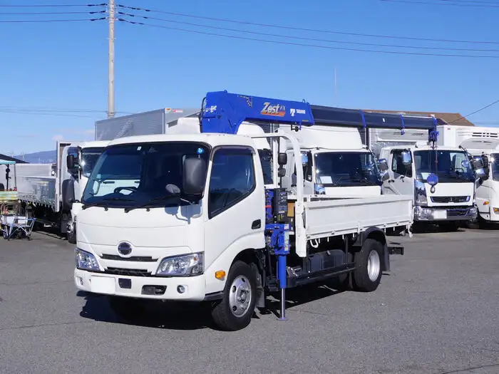 日野 デュトロ 小型 クレーン付 4段 ラジコンの中古トラック画像1