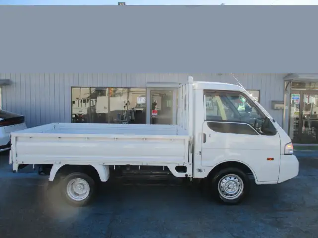 マツダ ボンゴ 小型 平ボディ ABF-SKP2T H26の中古トラック画像2