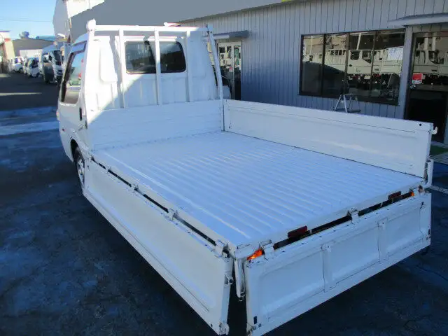 マツダ ボンゴ 小型 平ボディ ABF-SKP2T H26の中古トラック画像9