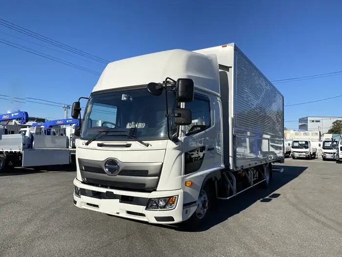 日野 レンジャー 中型/増トン ウイング パワーゲート エアサスの中古トラック画像1