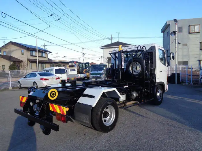 日野 レンジャー 中型/増トン 平ボディ BDG-FC6JDWA H19の中古トラック画像3