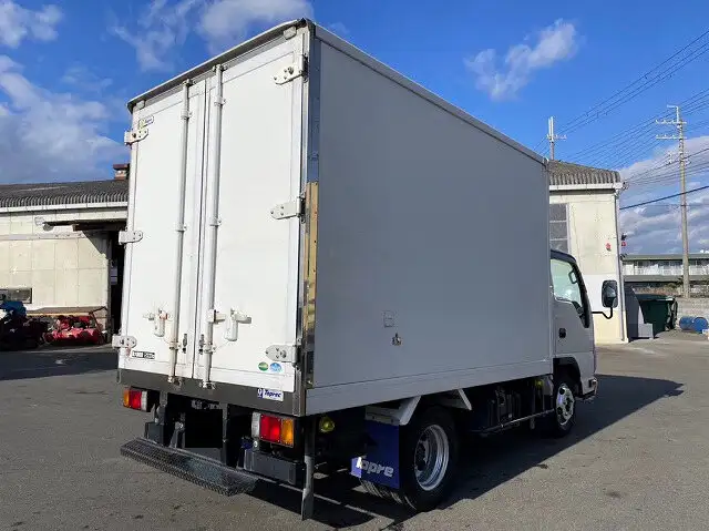 いすゞ エルフ 小型 冷凍冷蔵 中温 2室の中古トラック画像2