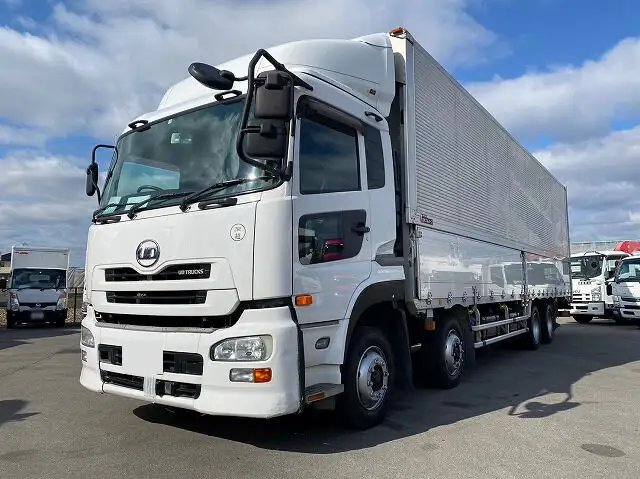日産UD クオン 大型 ウイング パワーゲート エアサスの中古トラック画像1