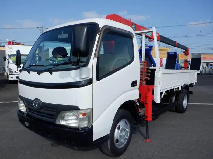 トヨタ トヨエース 小型 クレーン付 床鉄板 3段の中古トラック画像1