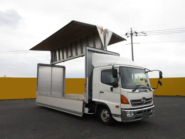 日野 レンジャー 中型/増トン ウイング 床鉄板 エアサスの中古トラック画像2