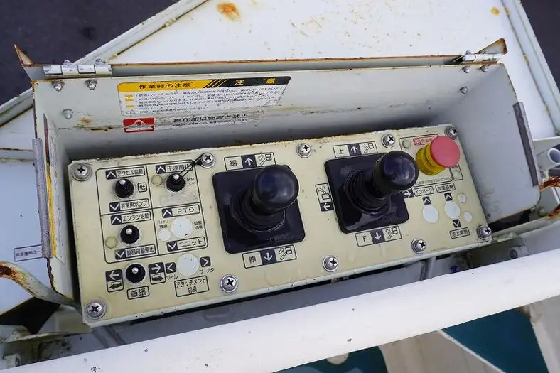 三菱 キャンター 小型 高所・建柱車 高所作業車 電工仕様の中古トラック画像11