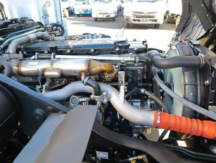 三菱 ファイター 中型/増トン 車両重機運搬 ラジコン ウインチの中古トラック画像18