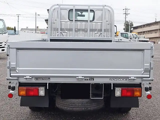 トヨタ トヨエース 小型 平ボディ 床鉄板 TKG-XZU605の中古トラック画像4