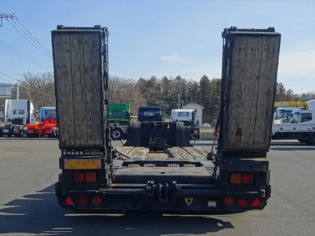 国内・その他 国産車その他 トレーラー/その他 トレーラー 16輪 2デフの中古トラック画像5