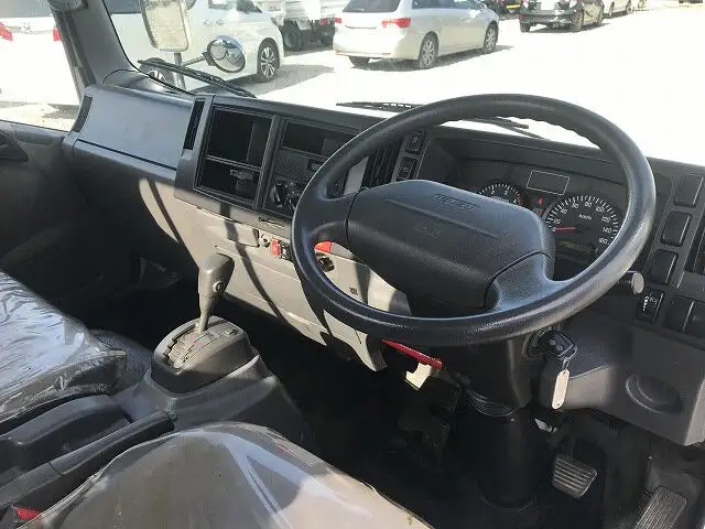いすゞ エルフ 小型 平ボディ TKG-NNR85AR H26の中古トラック画像8
