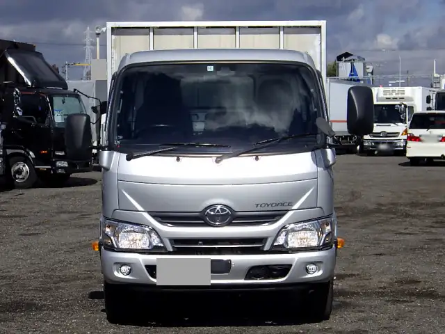 トヨタ トヨエース 小型 平ボディ アルミブロック TKG-XZU652の中古トラック画像2