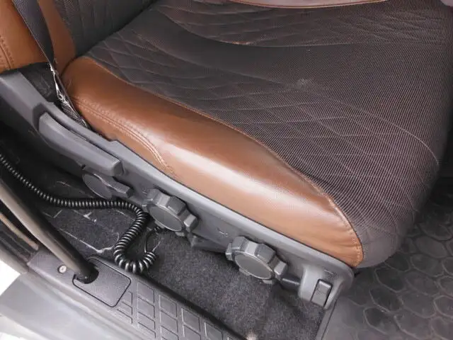 日野 プロフィア 大型 ウイング ハイルーフ エアサスの中古トラック画像8