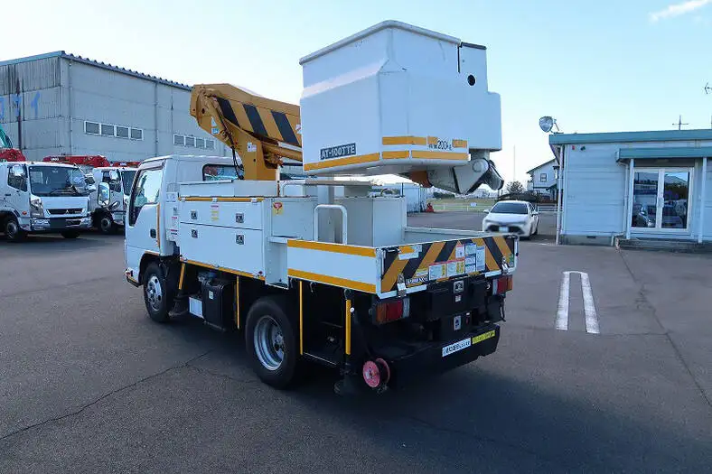 いすゞ エルフ 小型 高所・建柱車 高所作業車 BKG-NKR85ANの中古トラック画像5