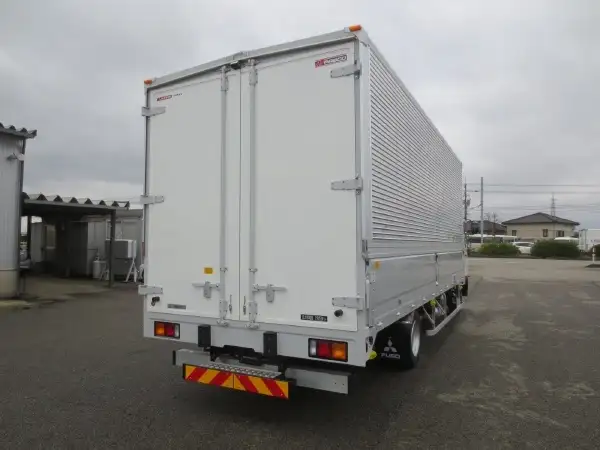 三菱 ファイター 中型/増トン ウイング エアサス ベッドの中古トラック画像8