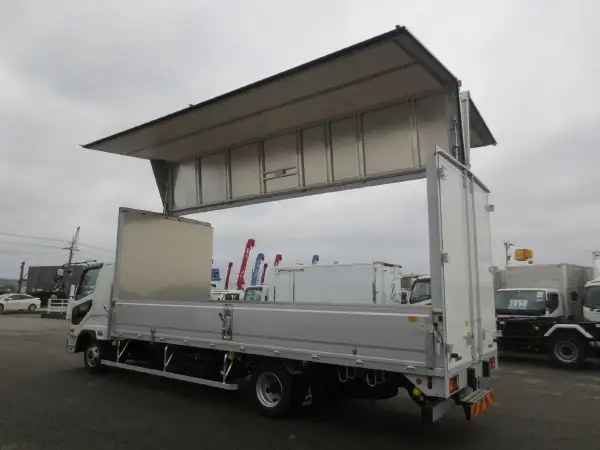 三菱 ファイター 中型/増トン ウイング エアサス ベッドの中古トラック画像11