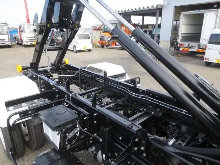 三菱 ファイター 中型/増トン アームロール ツインホイスト 2KG-FK72Fの中古トラック画像16