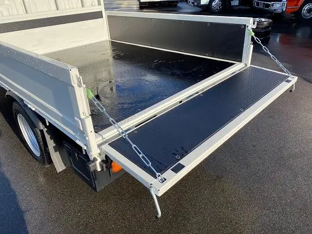 トヨタ ダイナ 小型 平ボディ Wキャブ 2PG-GDY281の中古トラック画像9