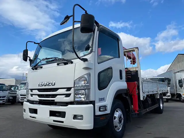 いすゞ フォワード 中型/増トン クレーン付 4段 ラジコンの中古トラック画像1