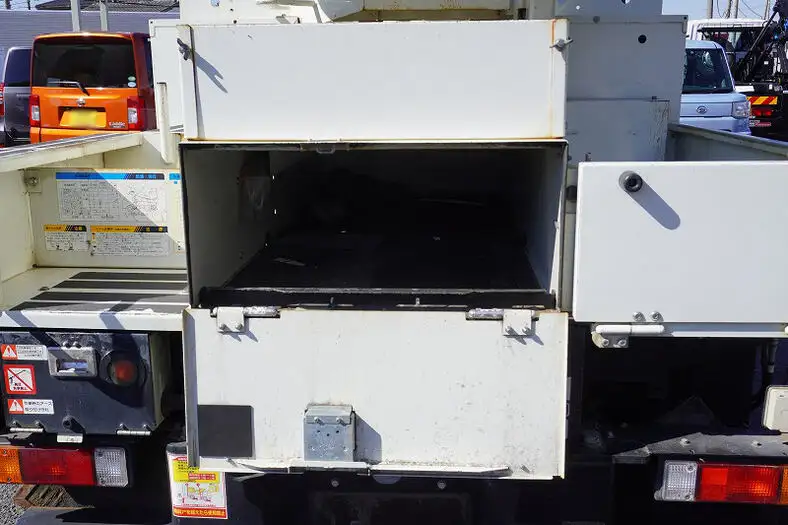 三菱 キャンター 小型 高所・建柱車 高所作業車 電工仕様の中古トラック画像9