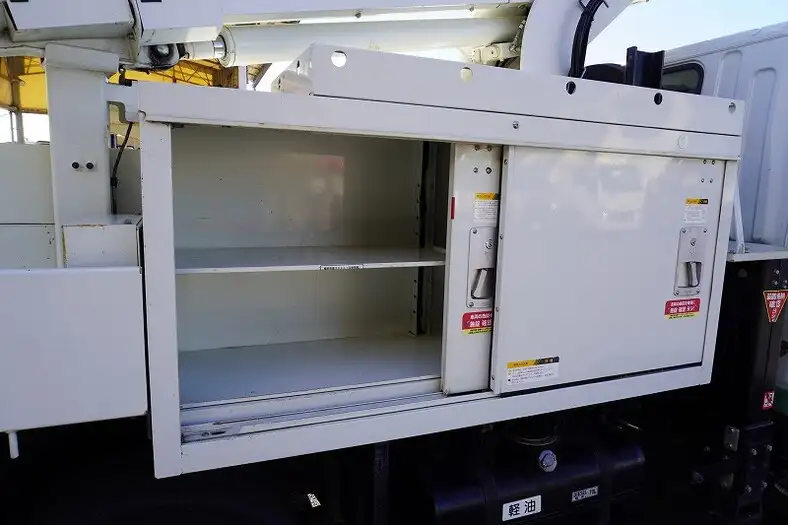 三菱 キャンター 小型 高所・建柱車 高所作業車 電工仕様の中古トラック画像7