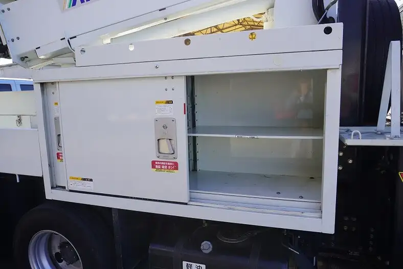 三菱 キャンター 小型 高所・建柱車 高所作業車 電工仕様の中古トラック画像8