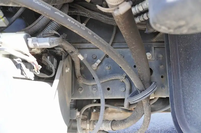 三菱 キャンター 小型 高所・建柱車 高所作業車 電工仕様の中古トラック画像18