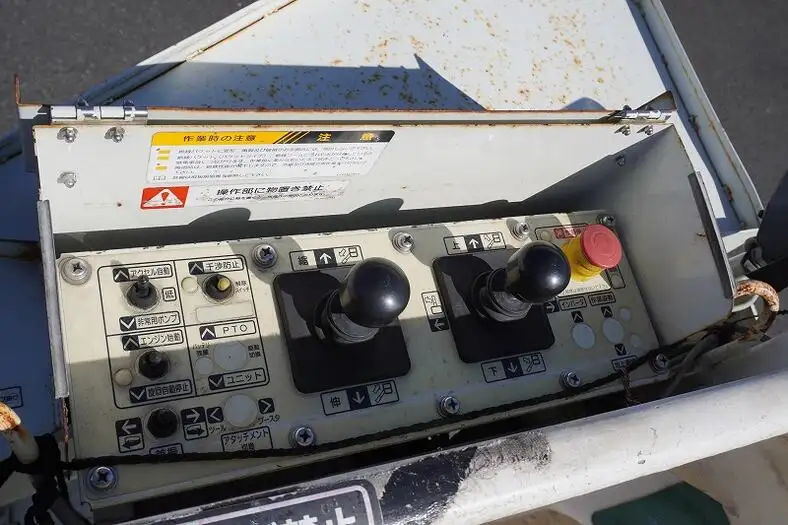 三菱 キャンター 小型 高所・建柱車 高所作業車 電工仕様の中古トラック画像12