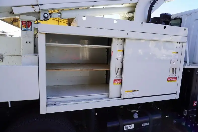 三菱 キャンター 小型 高所・建柱車 高所作業車 電工仕様の中古トラック画像9