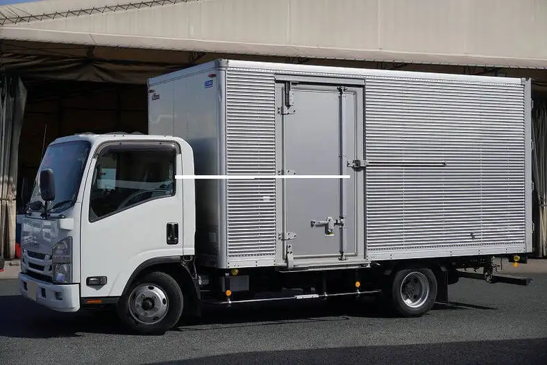 いすゞ エルフ 小型 アルミバン サイドドア TRG-NPR85ANの中古トラック画像1