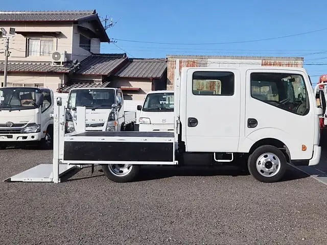 日産 アトラス 小型 平ボディ Wキャブ パワーゲートの中古トラック画像8