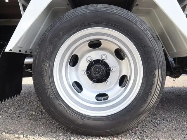 日産 アトラス 小型 平ボディ Wキャブ パワーゲートの中古トラック画像20