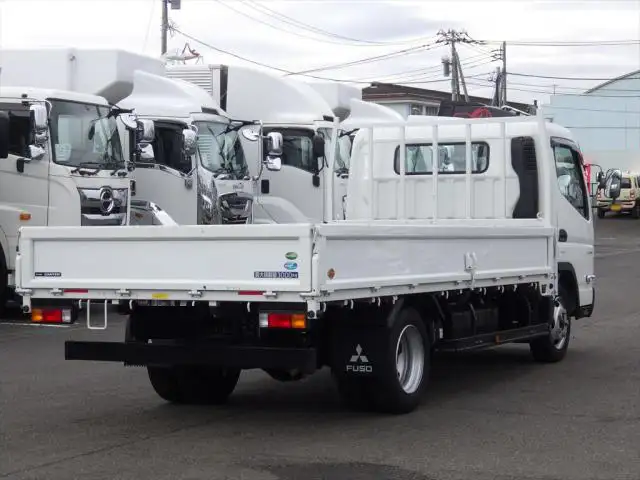 三菱 キャンター 小型 平ボディ 2RG-FEB50 R5の中古トラック画像3