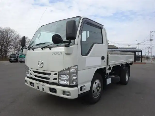 マツダ タイタン 小型 平ボディ 床鉄板 TRG-LKR85Aの中古トラック画像1