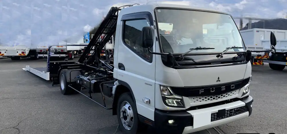 三菱 キャンター 小型 車両重機運搬 ラジコン ウインチの中古トラック画像1