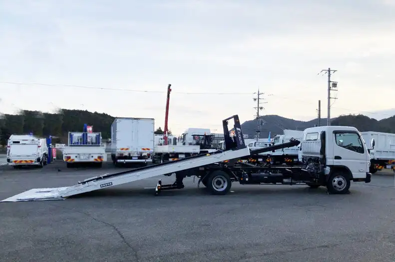 三菱 キャンター 小型 車両重機運搬 ラジコン ウインチの中古トラック画像3