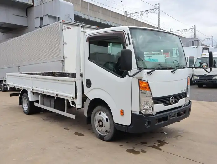 日産 アトラス 小型 平ボディ SKG-TZ3F24 H27の中古トラック画像2