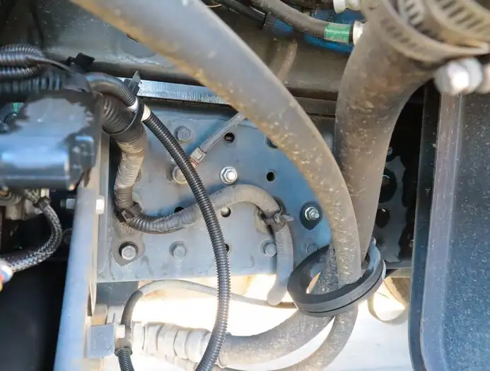 三菱 キャンター 小型 高所・建柱車 高所作業車 電工仕様の中古トラック画像像17