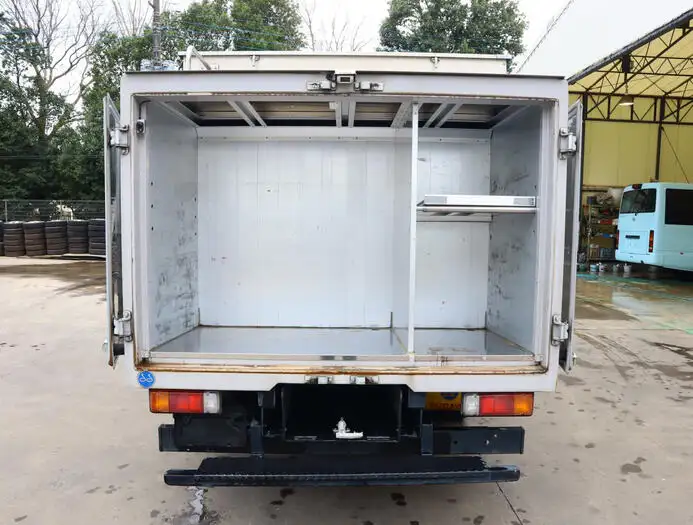 日野 デュトロ 小型 アルミバン ボトルカー 2RG-XZU655Mの中古トラック画像6