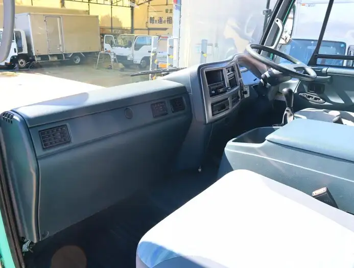 日産UD コンドル 中型/増トン 車両重機運搬 4段クレーン ラジコンの中古トラック画像9