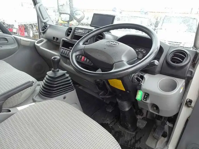 トヨタ トヨエース 小型 平ボディ パワーゲート 床鉄板の中古トラック画像8
