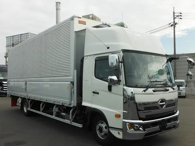 日野 レンジャー 中型/増トン ウイング エアサス ベッドの中古トラック画像2