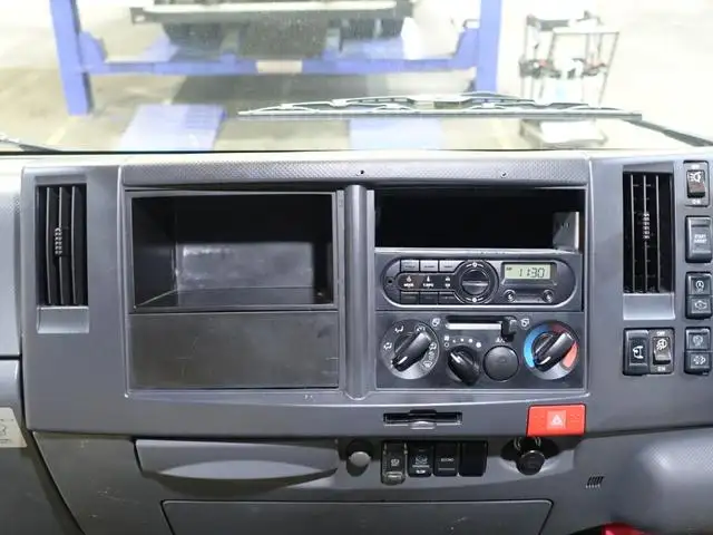 いすゞ エルフ 小型 アルミバン パワーゲート 床鉄板の中古トラック画像12