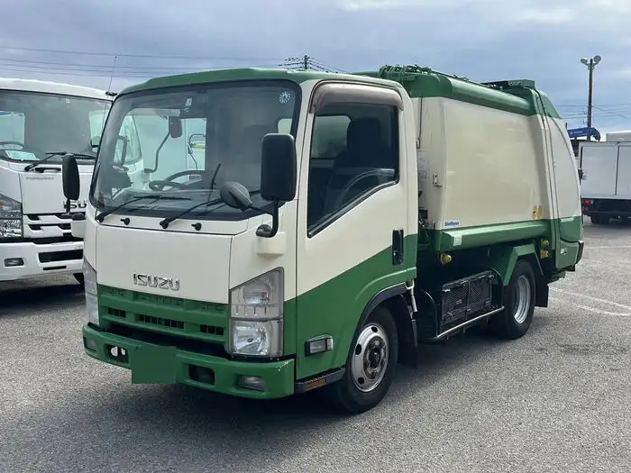 いすゞ エルフ 小型 パッカー車 プレス式 TKG-NMR85ANの中古トラック画像1