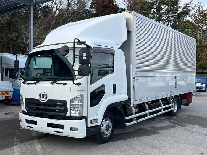 日産UD コンドル 中型/増トン ウイング ベッド 2PG-BRR90S2の中古トラック画像1