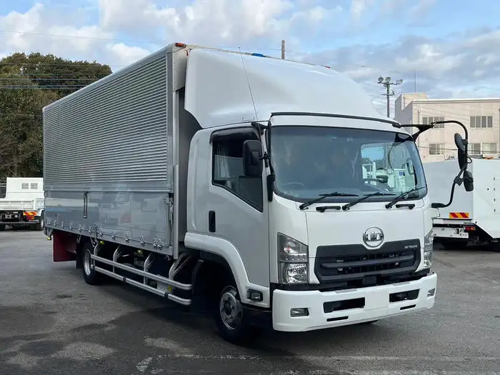 日産UD コンドル 中型/増トン ウイング ベッド 2PG-BRR90S2の中古トラック画像2