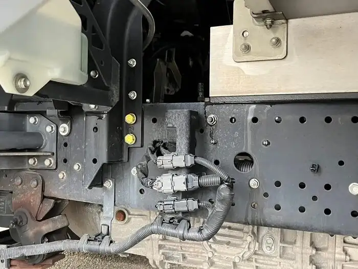 日産UD コンドル 中型/増トン ウイング ベッド 2PG-BRR90S2の中古トラック画像18