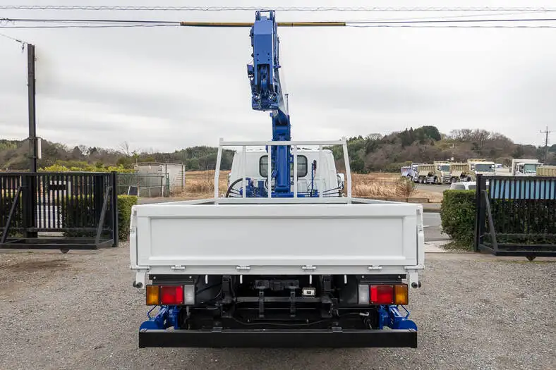 いすゞ エルフ 小型 クレーン付 5段 ラジコンの中古トラック画像3