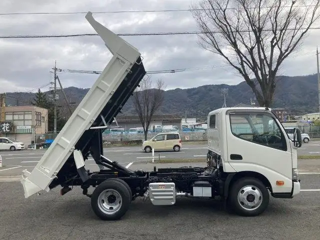 日野 デュトロ 小型 ダンプ 2KG-XZU675T R4の中古トラック画像4
